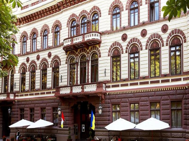 лондонская Отель Одесса